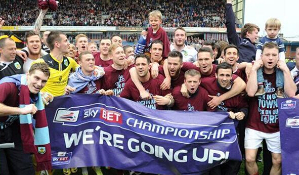 官方：赵博和王国明共同当选中超9／10月最佳守门员（中超9／10月最佳门将出炉：赵博、王国明携手当选）