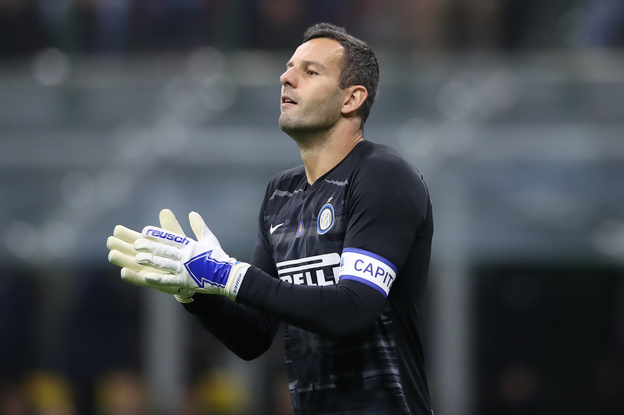 中超：山东泰山客场2-0击败广州队（山东泰山客场2比0力克广州队）