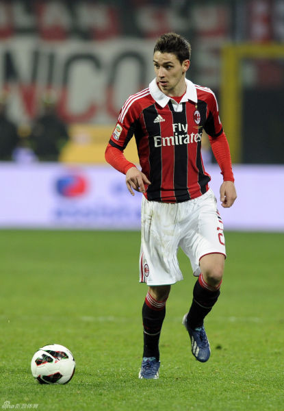 森保一谈世界杯抽签：就像云朵流动，顺其自然就好（森保一谈世界杯抽签：云卷云舒，顺势而为）