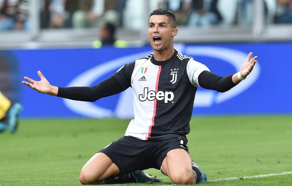 英超半场：姆伯莫造险，两队合计6脚射门，曼联0-0西汉姆联（英超半场战报：姆伯莫制造威胁，双方合计6次射门，曼联0-0西汉姆联）