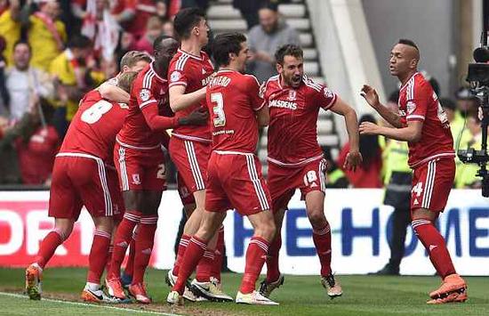 国内首个残疾人铁人三项赛事开赛（全国首届残疾人铁人三项赛正式开赛）