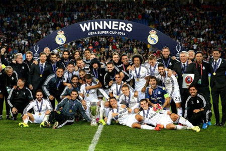 欧联：2-1，苏超豪门逆转奥超第一，52岁罗杰斯率队终结2轮不胜（欧联2-1！苏超豪门逆袭奥超领头羊，52岁罗杰斯带队止住两场不胜）