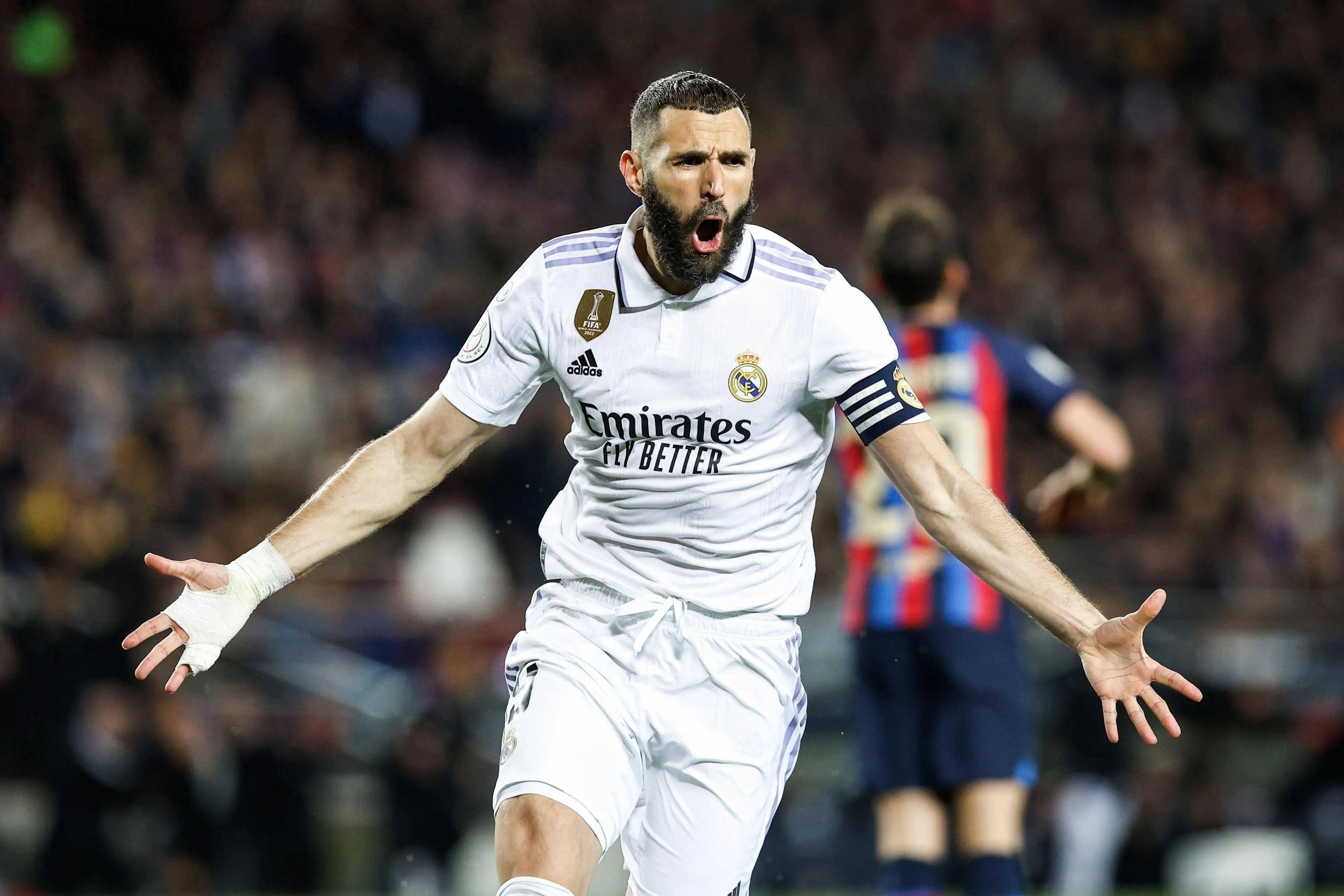 阿斯：贝蒂斯将效仿安东尼模式，打算明年夏窗买断阿姆拉巴特（阿斯报：贝蒂斯拟按安东尼模式运作，明夏买断阿姆拉巴特）