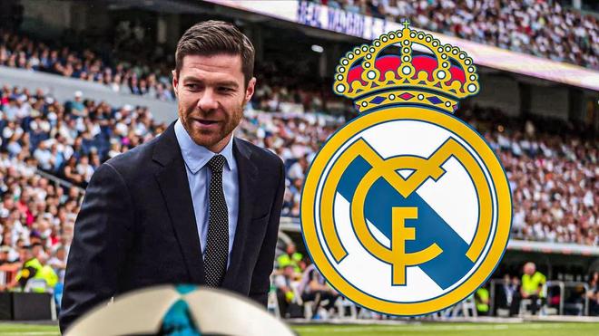 杨瀚森带女友赴美引发争议，好友崔永熙称其应专注篮球，网友支持其在球场表现。（杨瀚森携女友赴美惹热议，崔永熙建议专注篮球，网友力挺其场上表现）