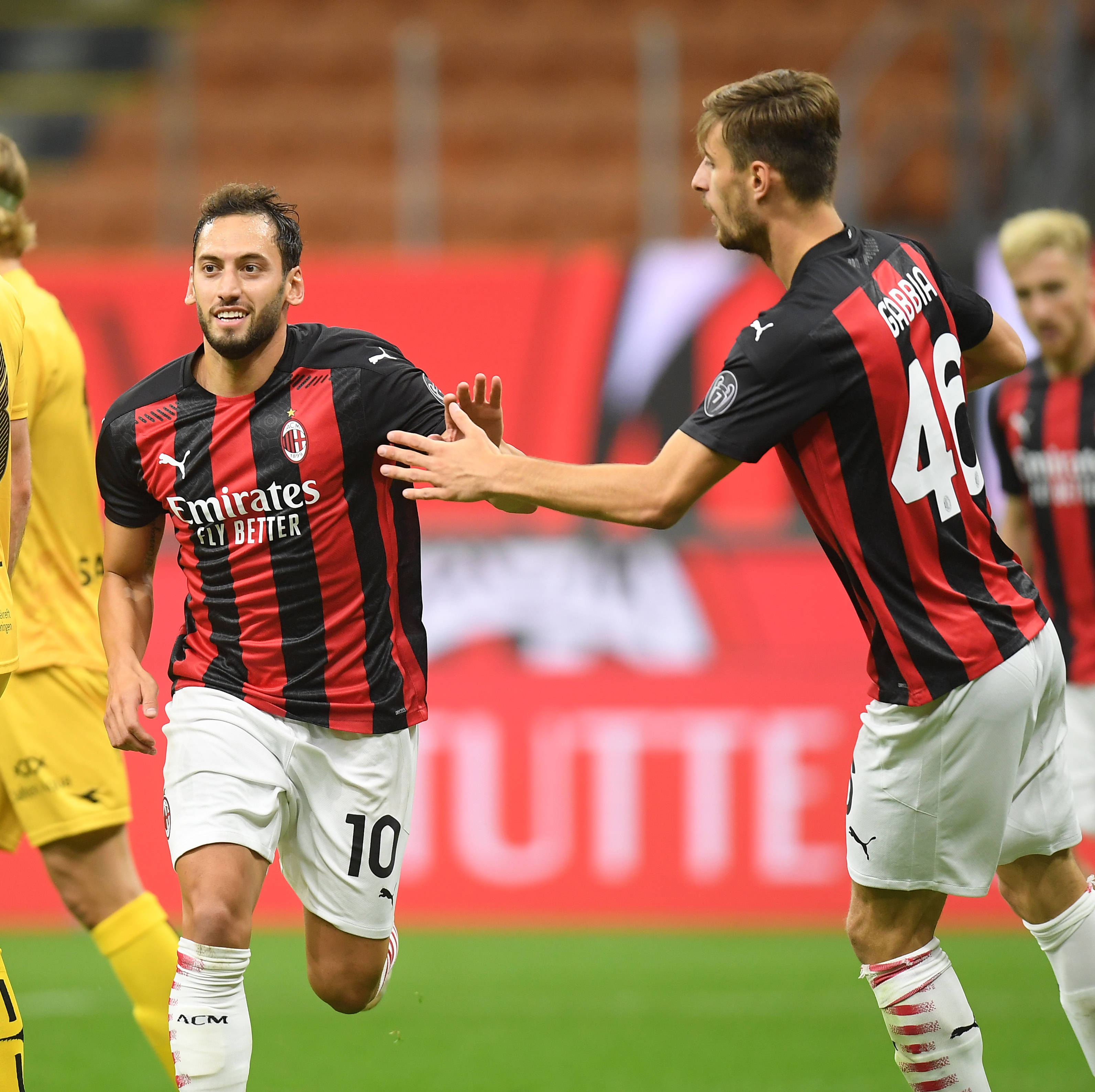 塞尔塔官方：拉杜、布莱恩、卡雷拉三人感染流感缺席训练（塞尔塔官宣：拉杜、布莱恩、卡雷拉因流感缺席训练）